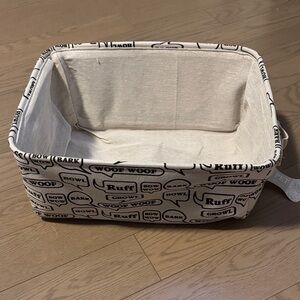 Winifred & Lily linen pet storage bin with side handles